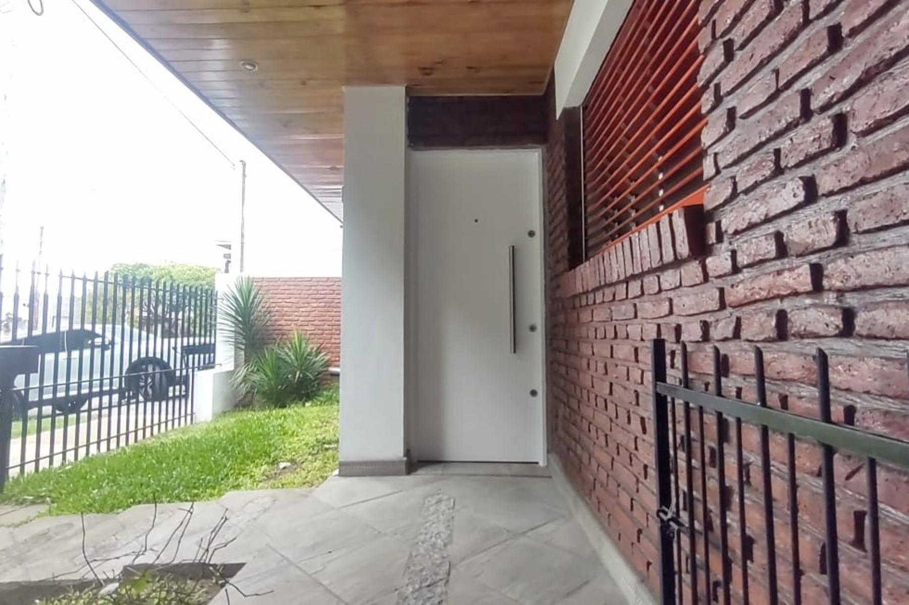 Casa en Venta 3 Ambientes Garaje Fondo Quincho Morón — foto 15
