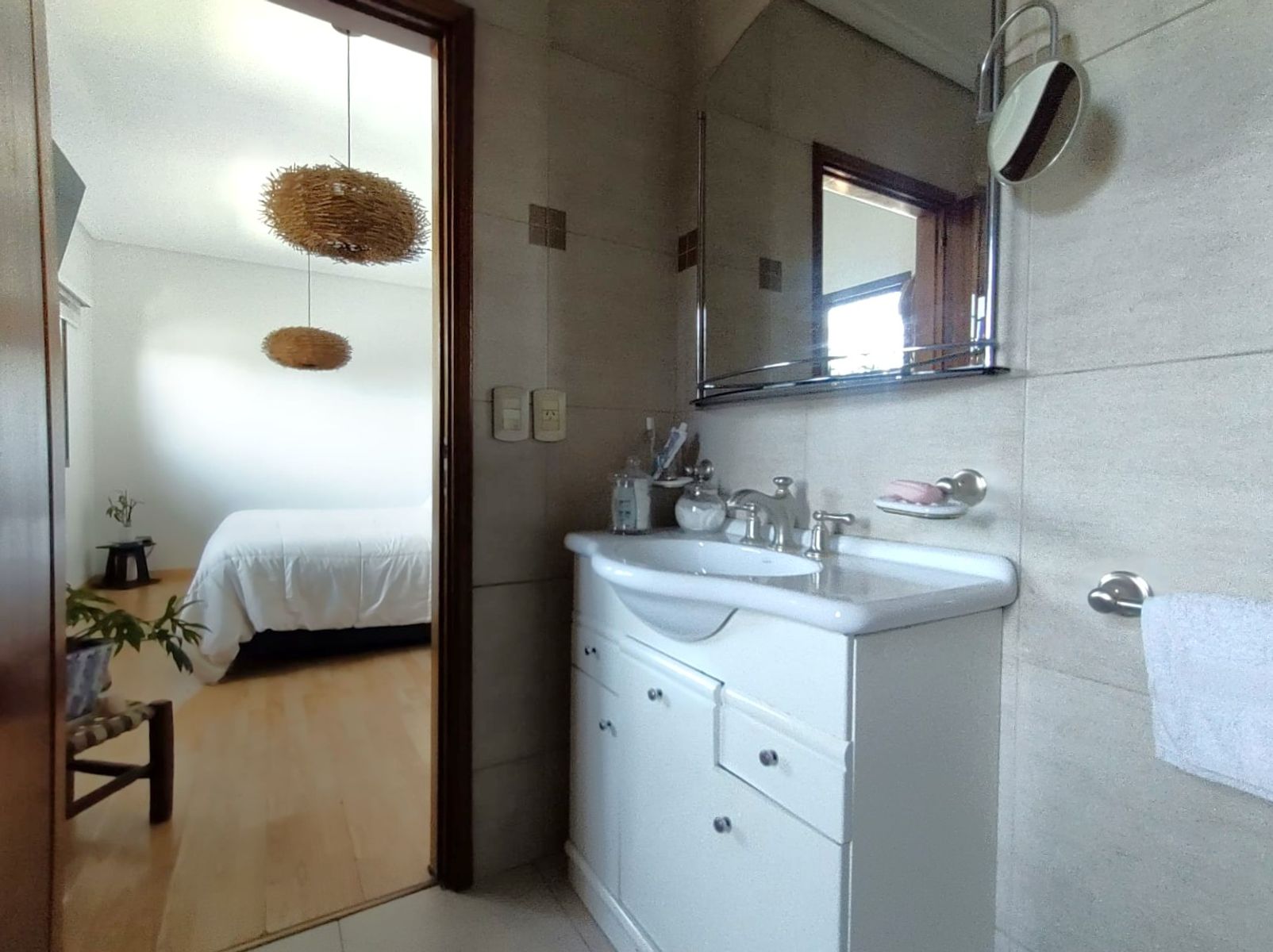 Chalet en Venta 5 amb 3 cocheras Piscina y Parque Villa Luzuriaga — foto 10