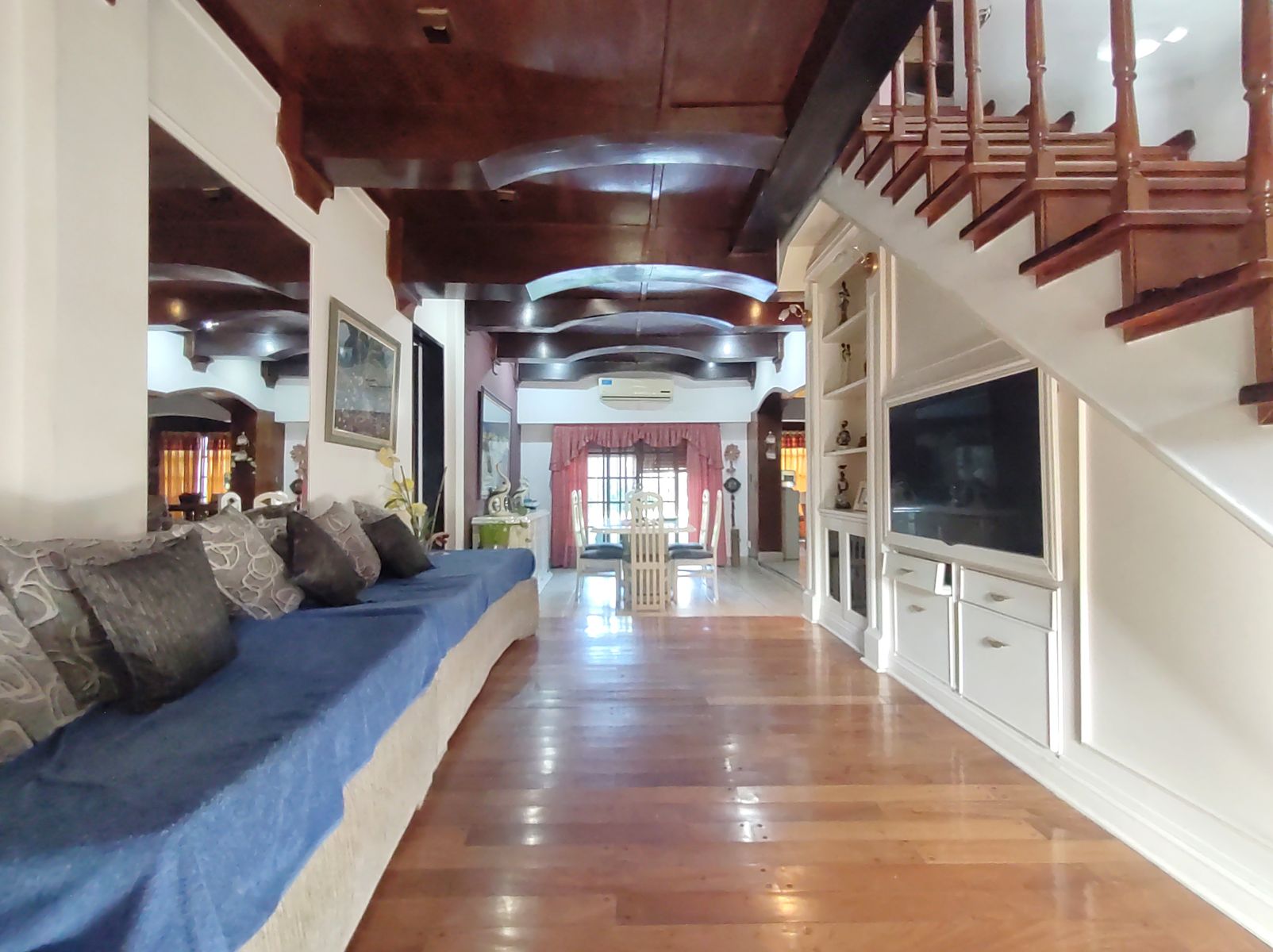 Chalet en venta 6 Amb. 2 lotes Gran parque y Piscina El Palomar — foto 12