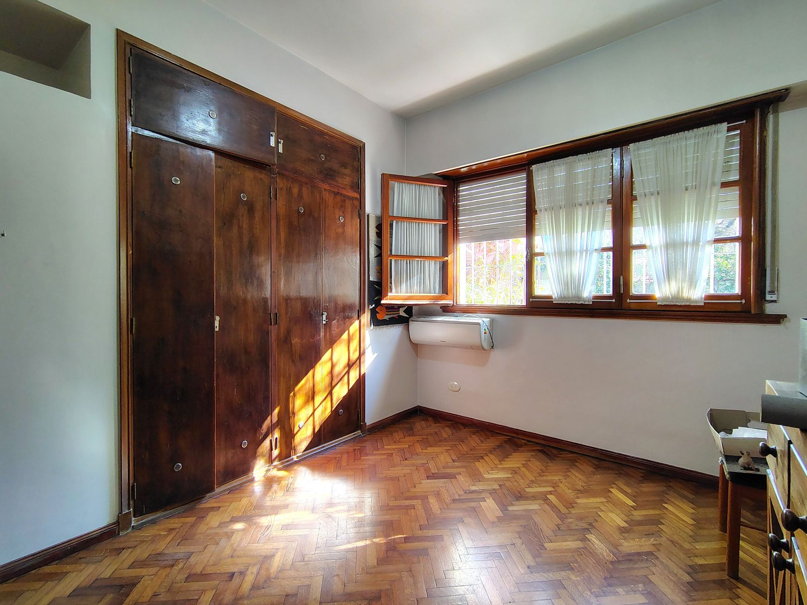 Casa en Venta 5 Ambientes Haedo Chico Excelente Construcción - 19