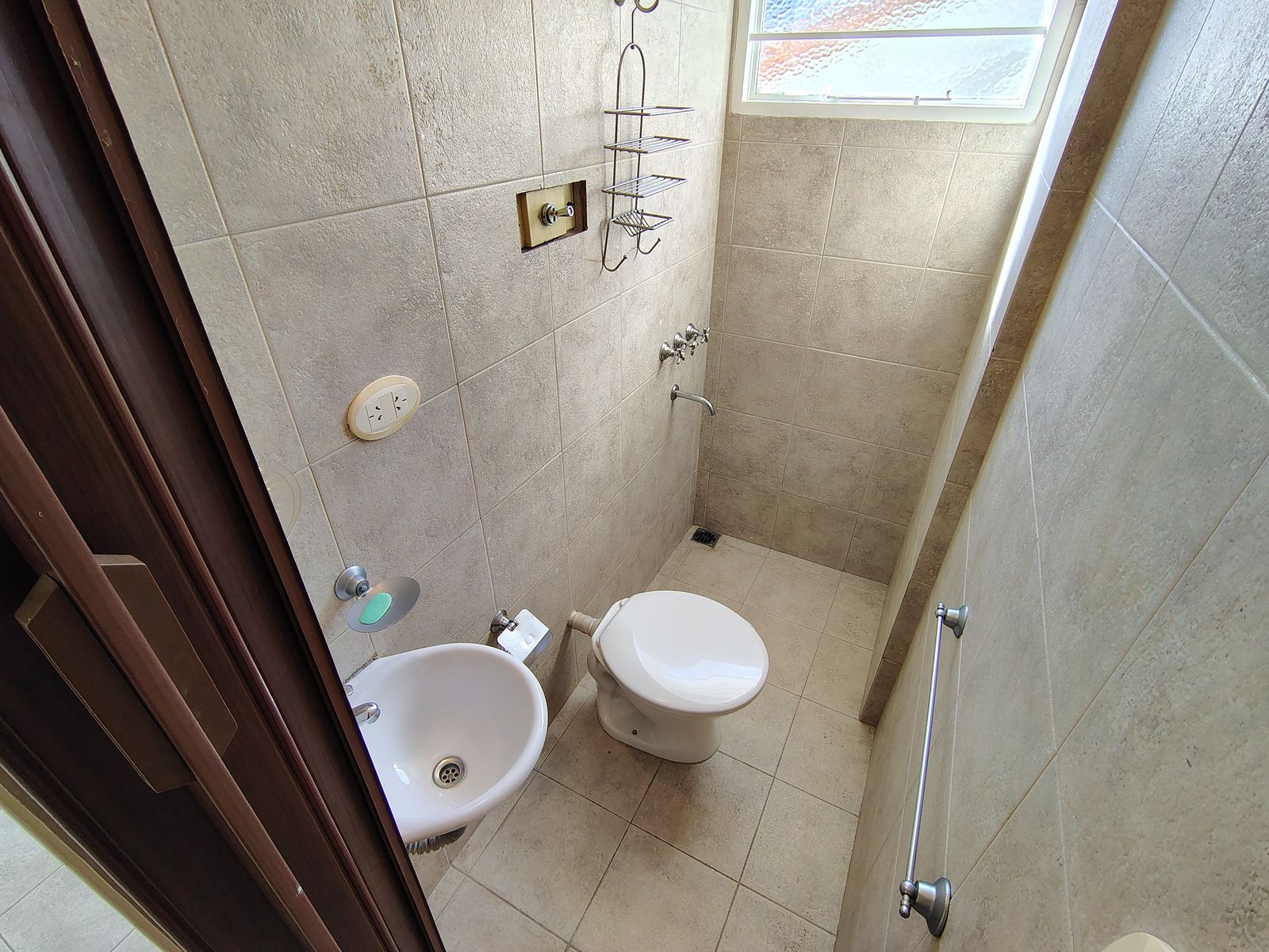Casa en Venta 5 Ambientes Haedo Chico Excelente Construcción - 31
