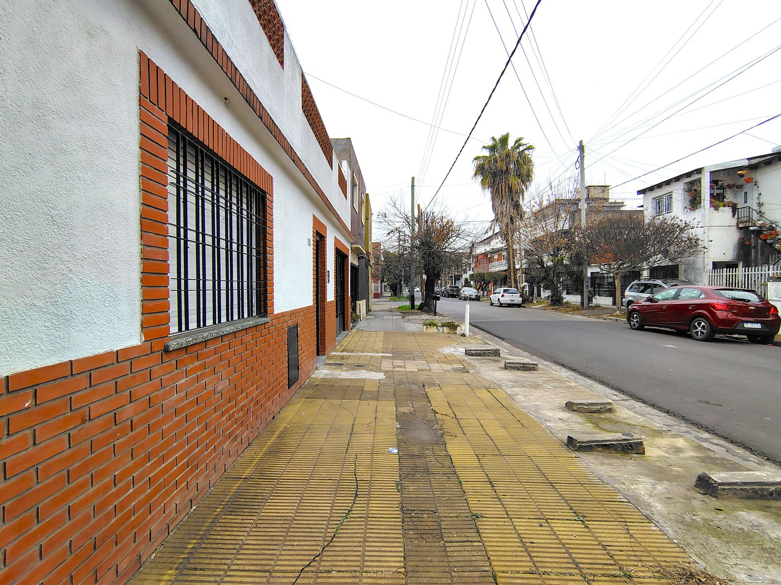 CASA en Venta 3 Ambientes Terraza Patio Garaje V. Luzuriaga - 4