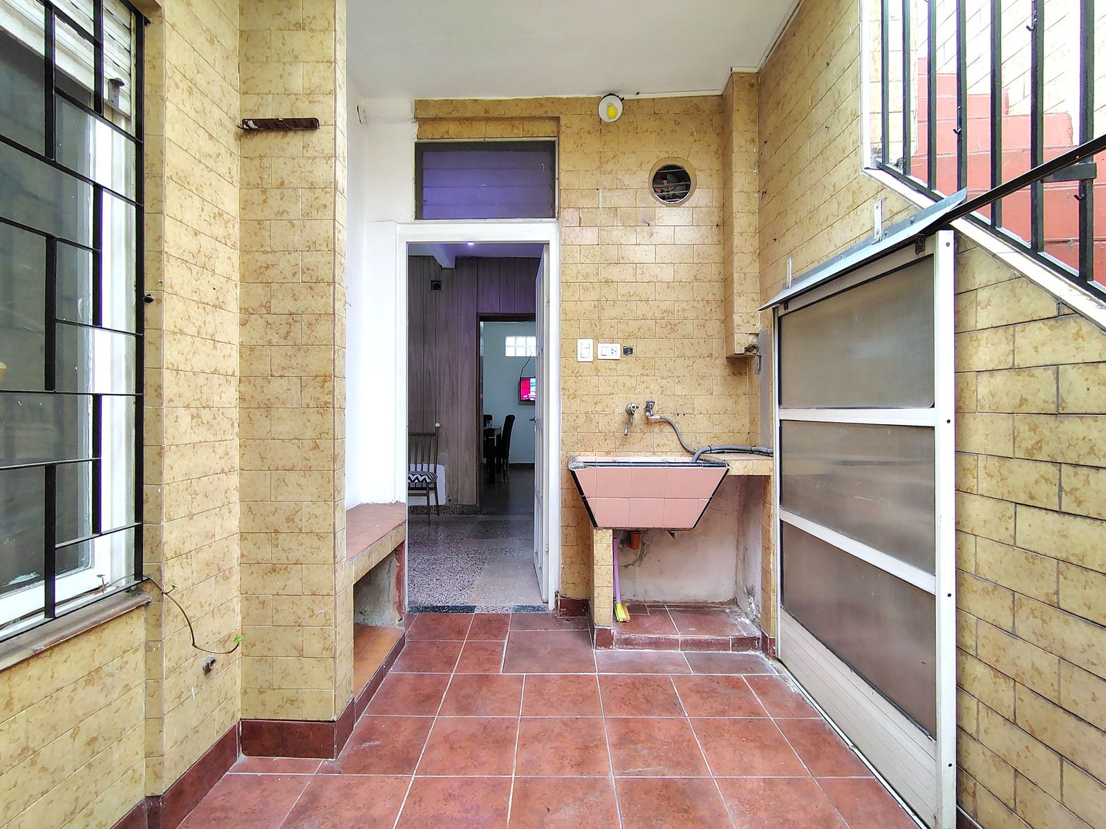 CASA en Venta 3 Ambientes Terraza Patio Garaje V. Luzuriaga - 26