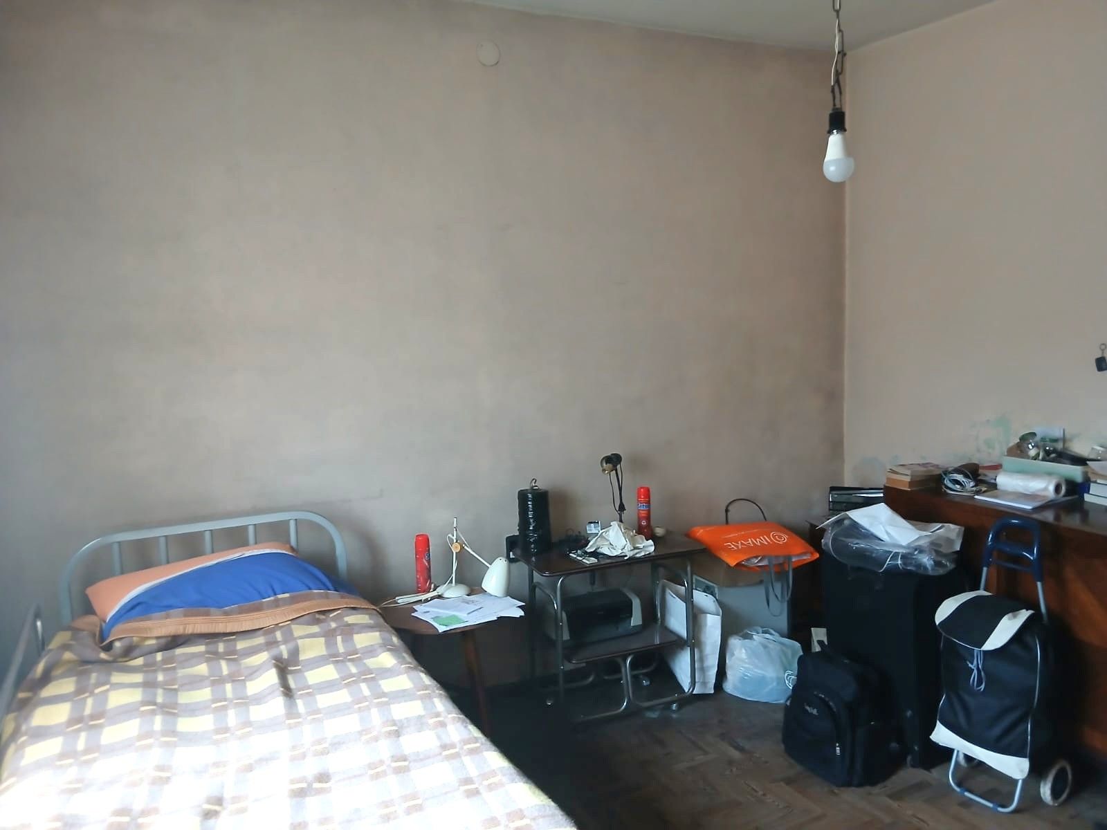 CASA en venta El Palomar a Refaccionar 4 ambientes Gran Fondo - 18