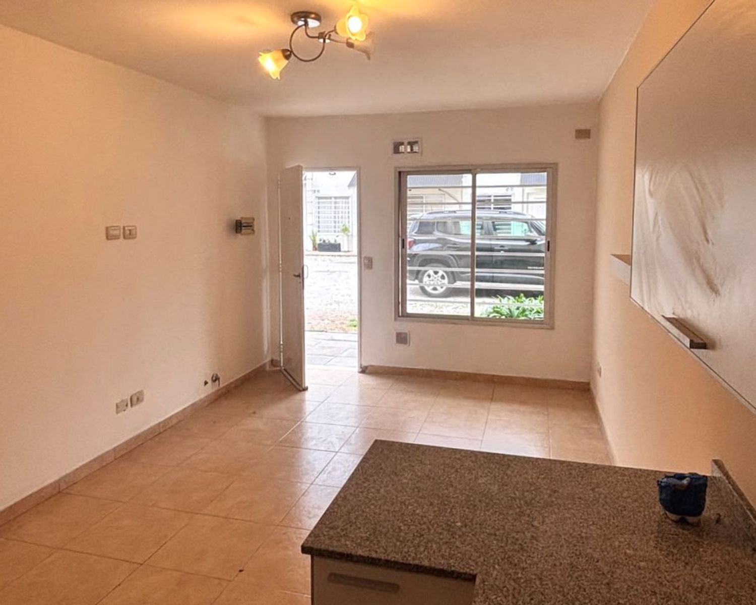 Dúplex en Venta 2 y 1/2 Ambientes c/ Cochera Villa Luzuriaga - 6
