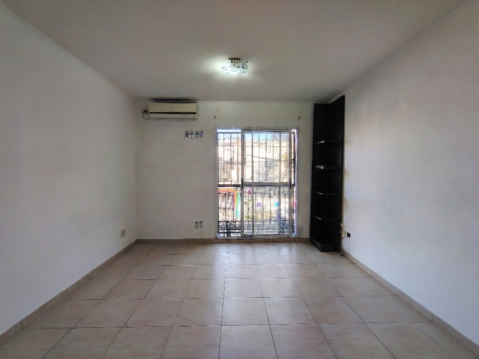 Departamento 2 ambientes y Terraza Propia Villa Sarmiento - 1