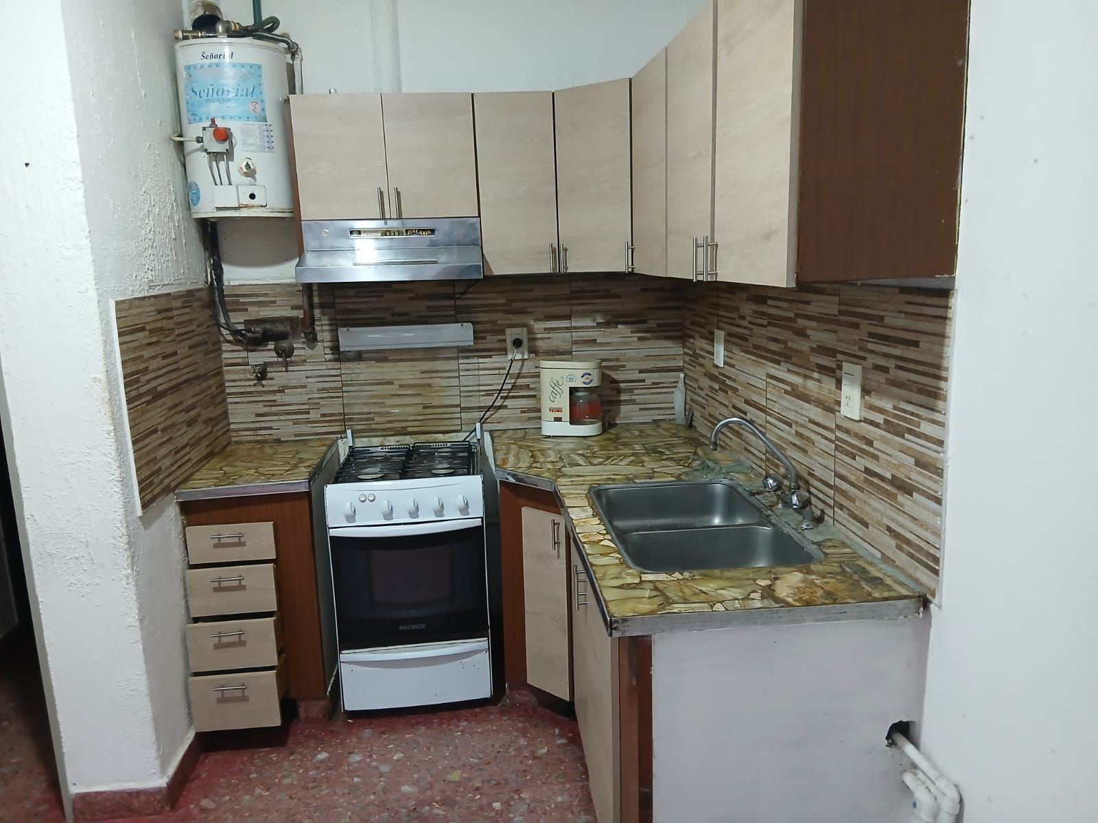 PH Ramos Mejía 3 amb. chicos con patio Interno - 12