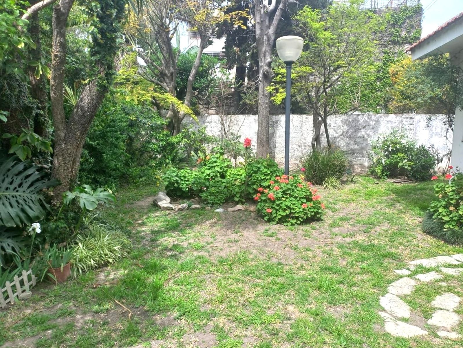 Casa en Venta PH 3 ambientes Fondo y Garaje Haedo Norte - 5