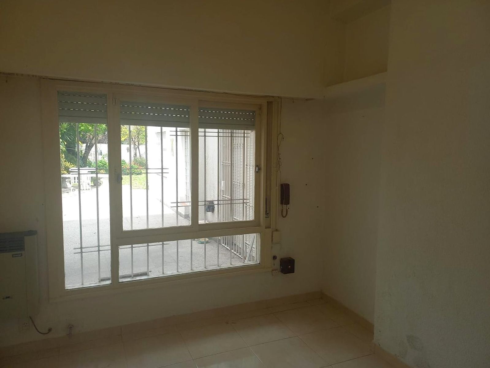 Casa en Venta PH 3 ambientes Fondo y Garaje Haedo Norte - 9