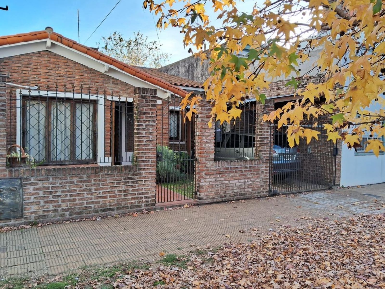 Chalet en Venta 4 ambientes Cochera Jardin Fondo Haedo Norte - 8