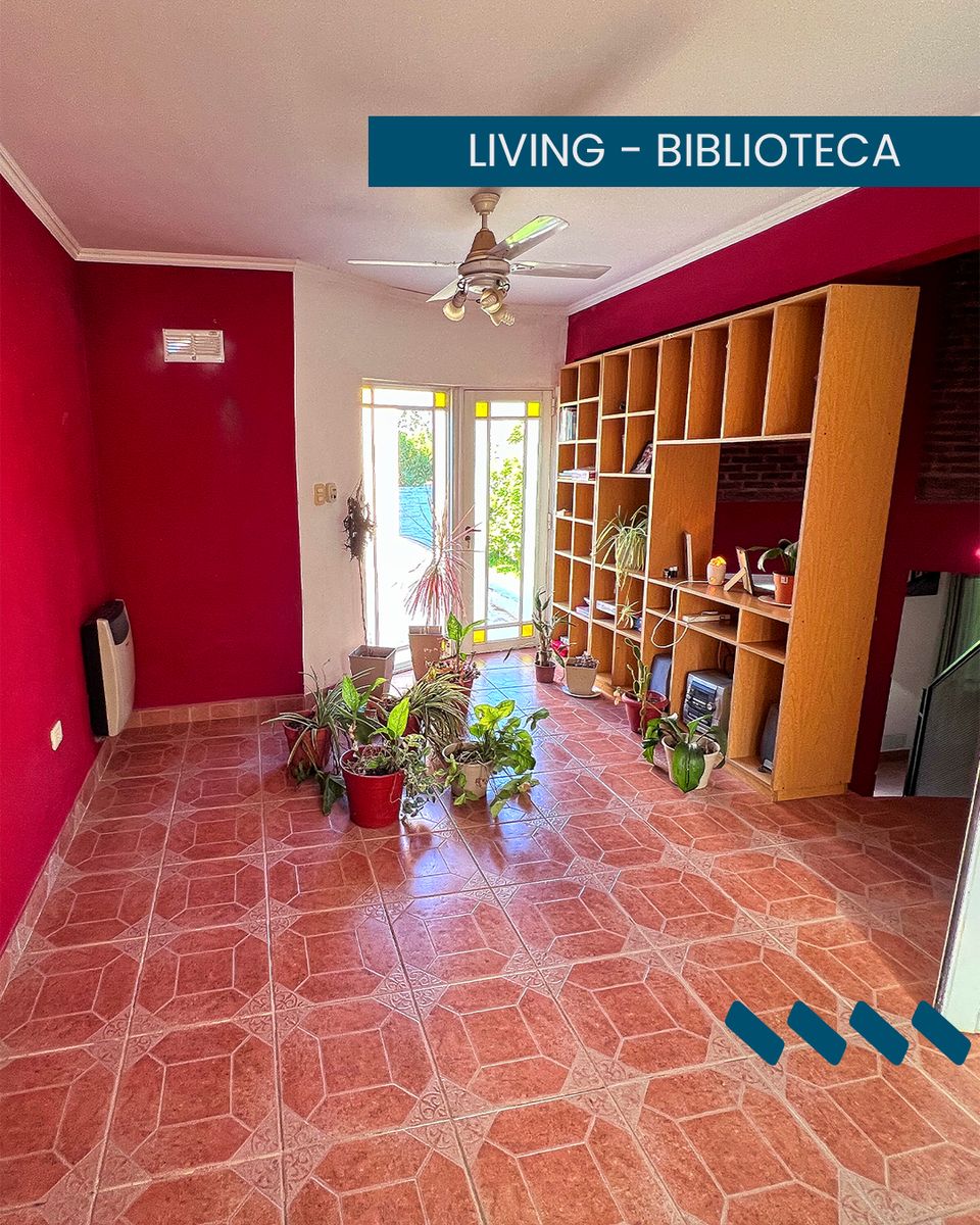 Casa en Venta en San José . 3 Dormitorios. 209 m2 Cubiertos. Centro.Cochera Doble. Departamento Adjunto — foto 5