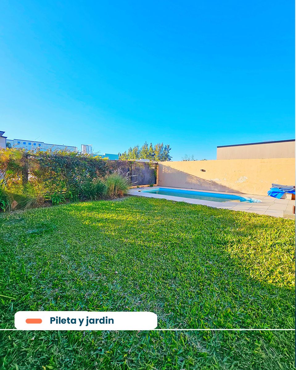 Casa en venta en San José | Dos plantas sobre Bastián — foto 8