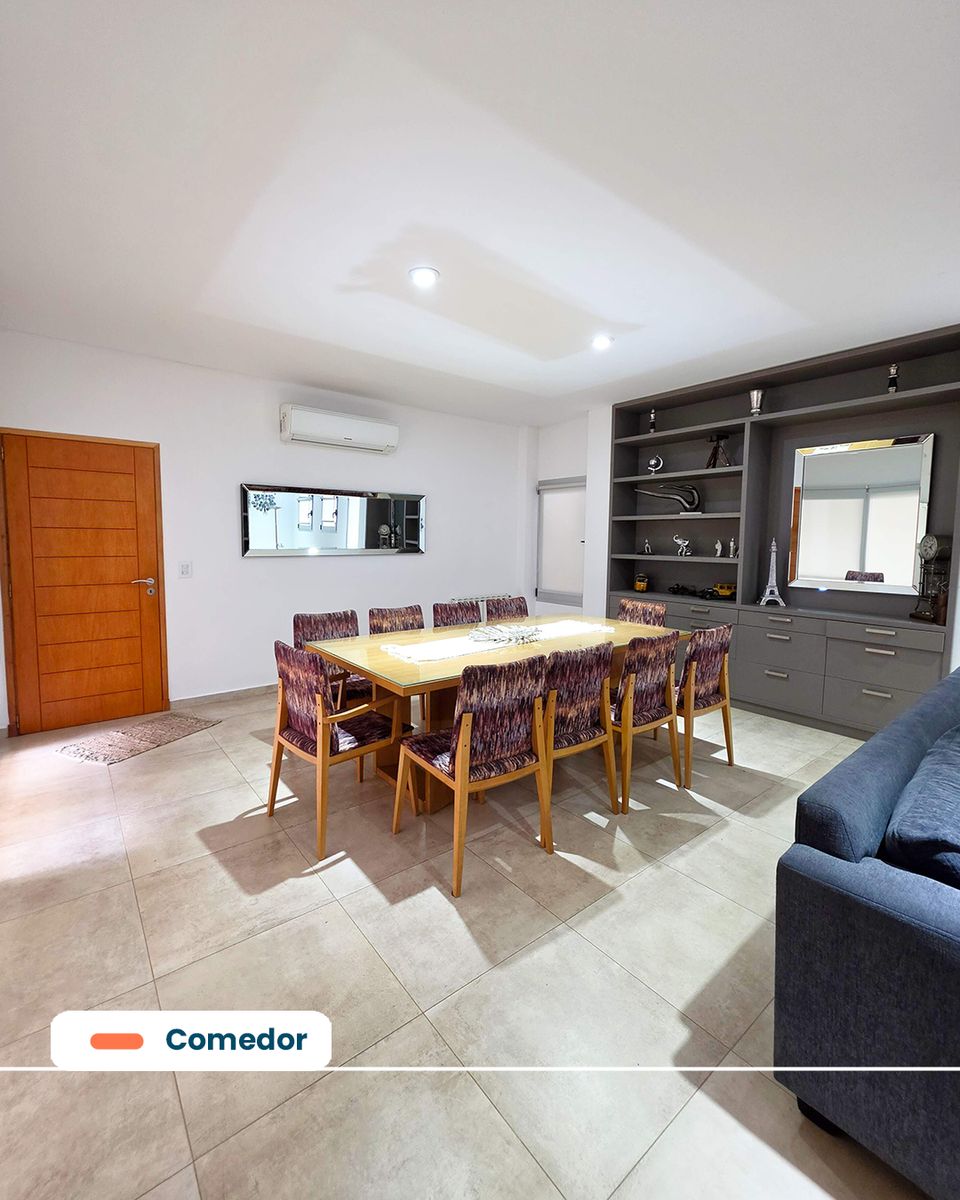 Casa de 5 dormitorios en Urquiza y Sargento García - San José - 1