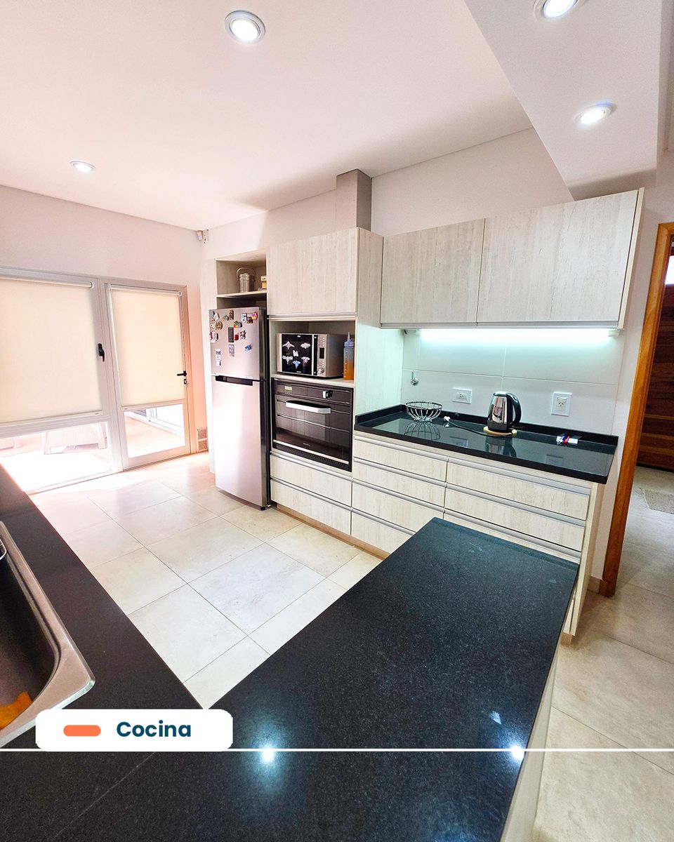 Casa de 5 dormitorios en Urquiza y Sargento García - San José - 9