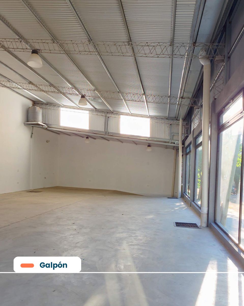 Local comercial en esquina con oficina y monoambiente - San José - 4
