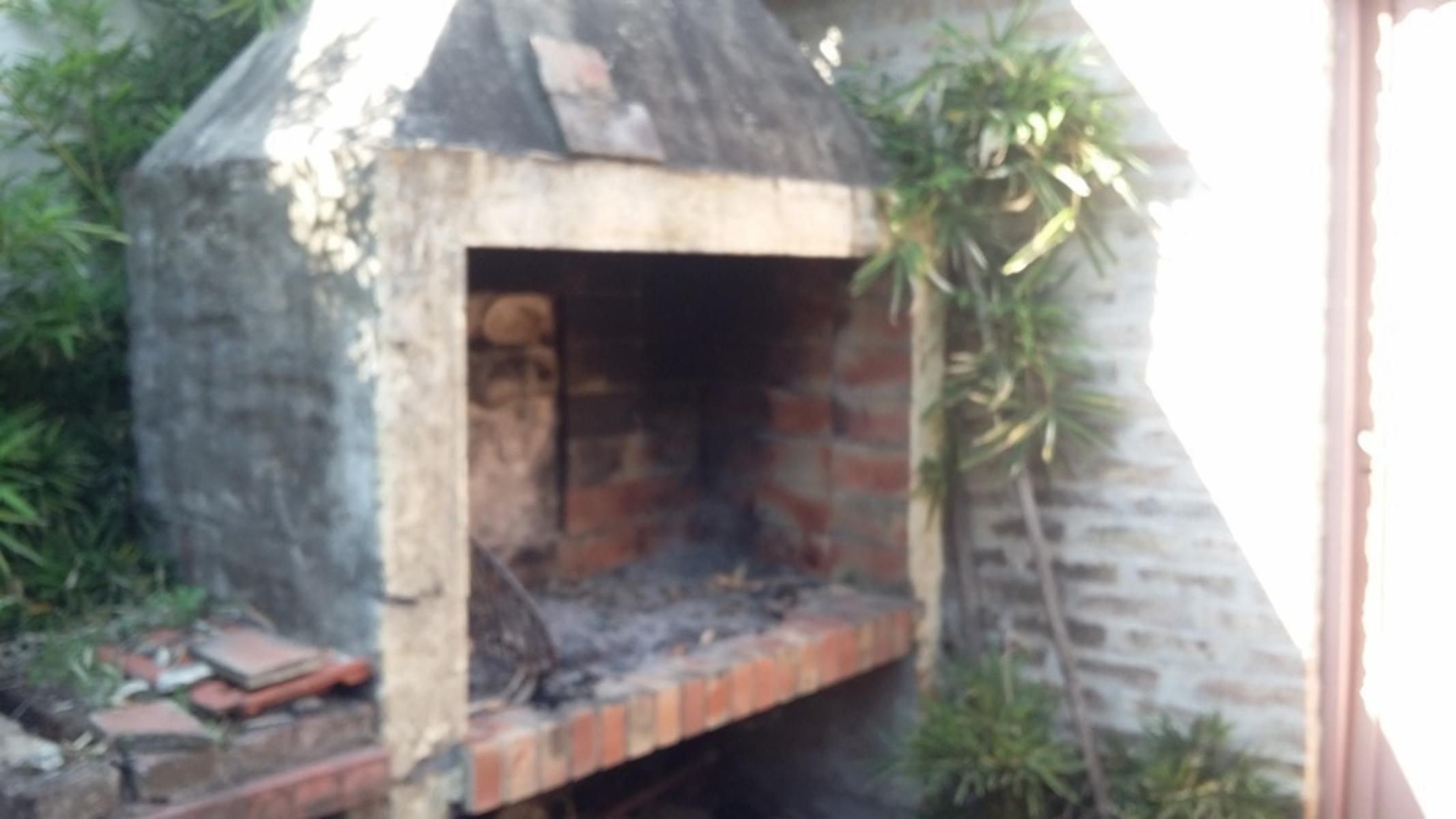 VENTA-CHALET-MUY BUENA UBICACION-NO APTO CREDITO!!! — foto 6