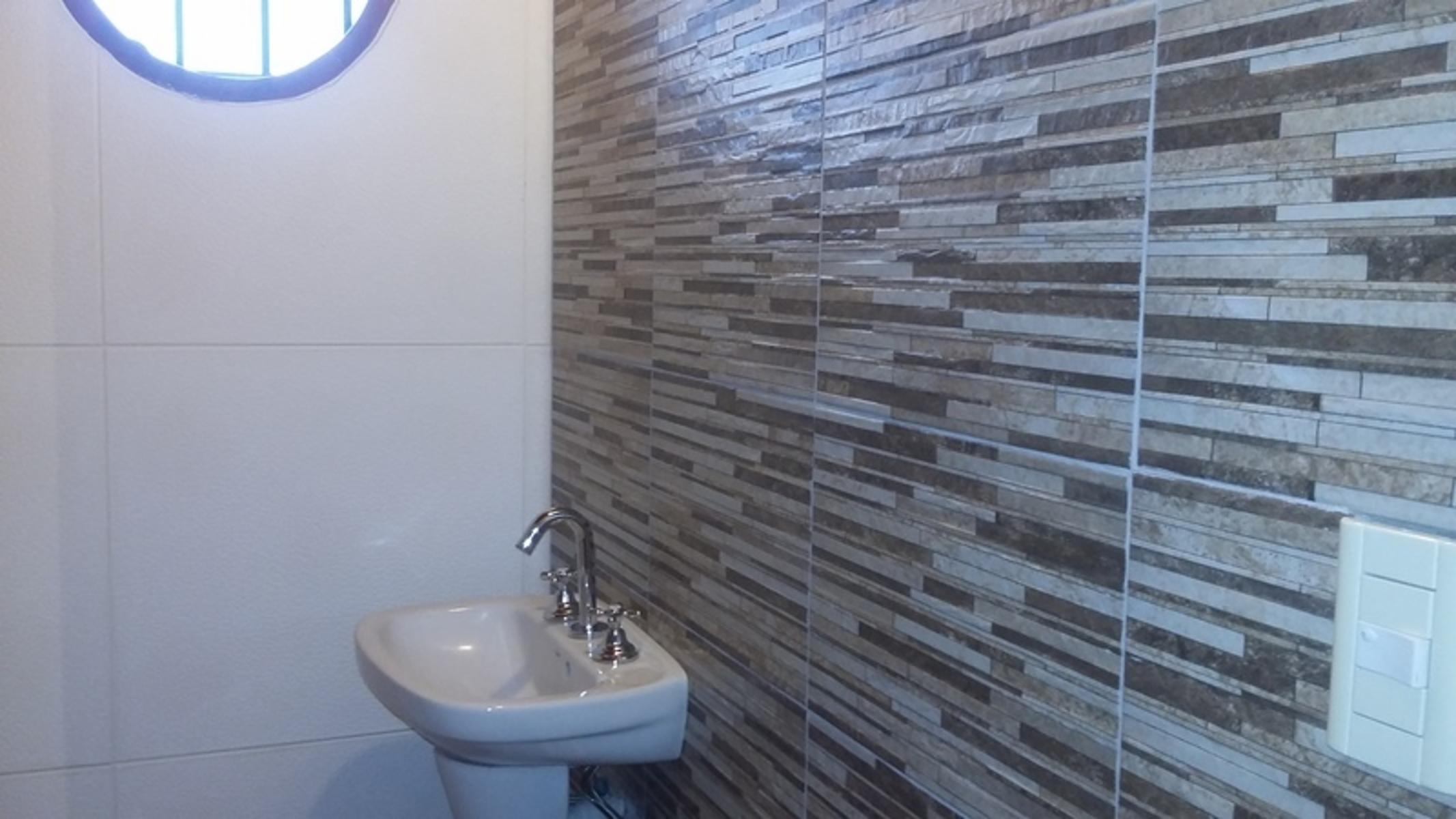 VENTA-CASA-IMPECABLE P/ MUDARSE- DOS PLANTAS-CORTIJO NUEVO.-APTO CREDITO!!!! — foto 6