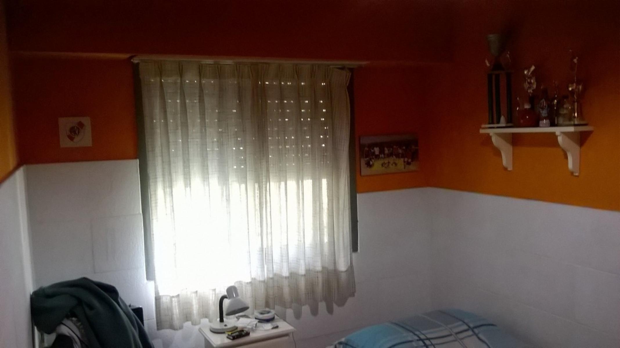 CASA TRES AMB.PARQUE PILETA.APTA CREDITO BANCARIO!!! LOTE 10X36M BOMBA SUMERGIBLE POZO ABSORVENTE GALPON — foto 8