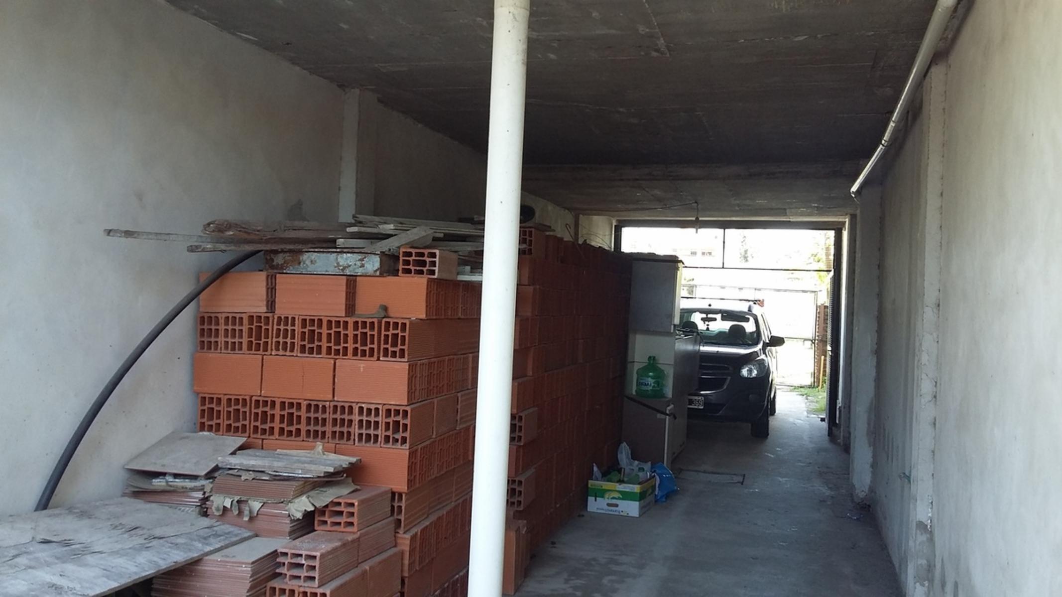 DEPARTAMENTO TRES AMB.PATIO.PLANTA ALTA-ESP VEHIC.A ESTRENAR!!!! — foto 6