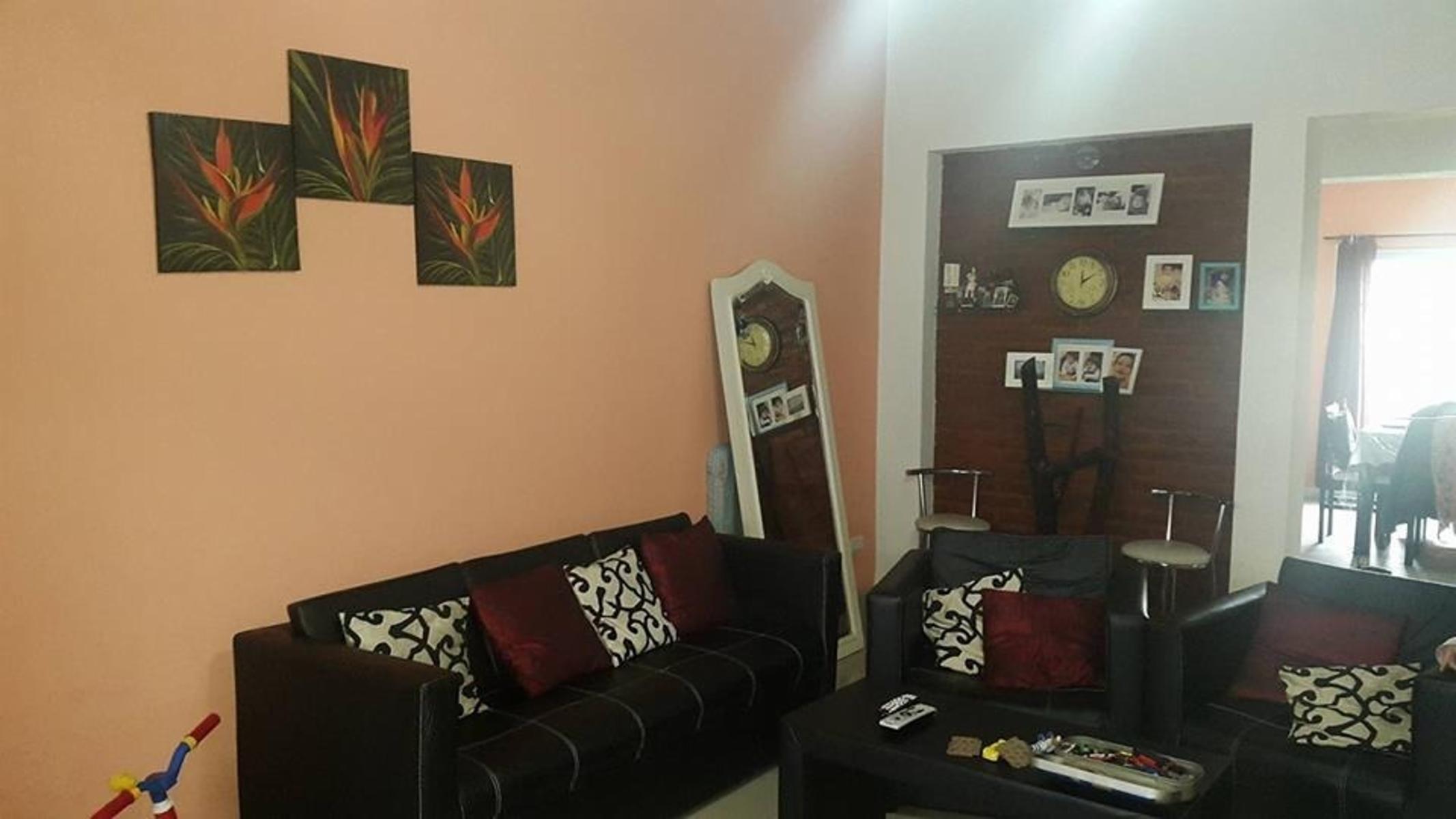 IMPECABLE PROPIEDAD-DOS PLANTAS 4 AMBIENTES — foto 2
