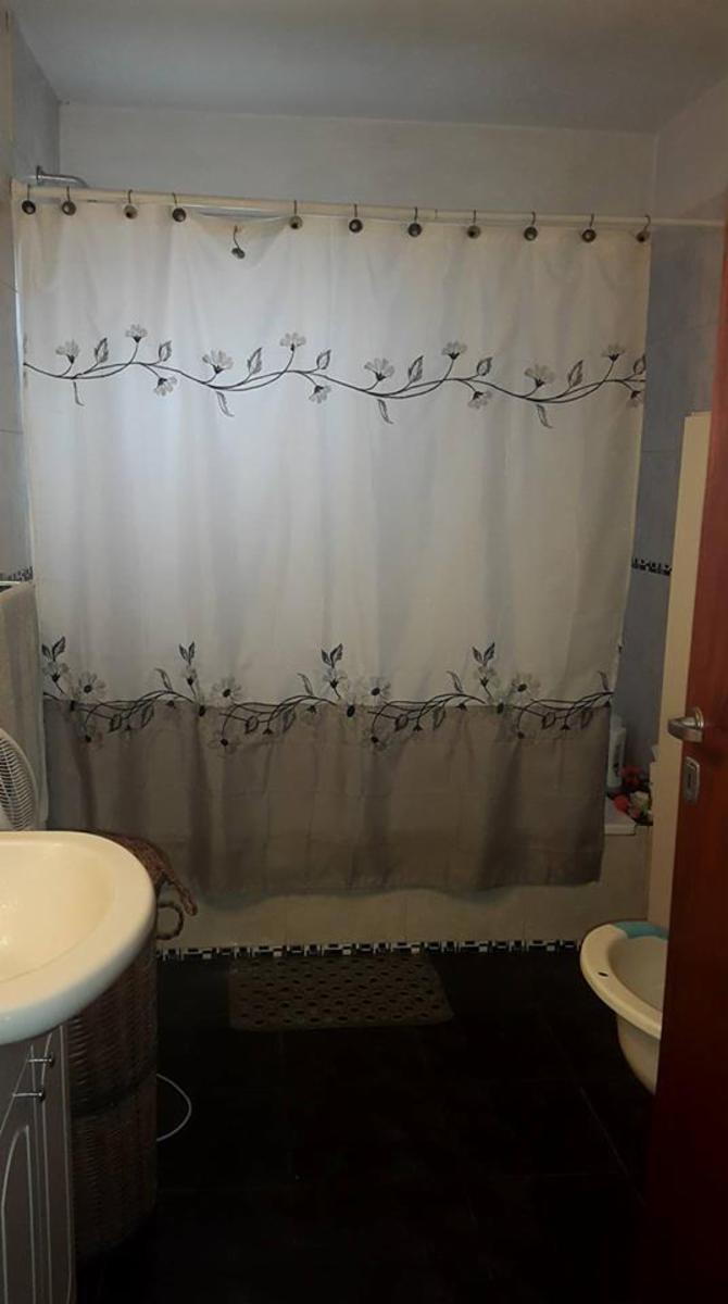 IMPECABLE PROPIEDAD-DOS PLANTAS 4 AMBIENTES — foto 12