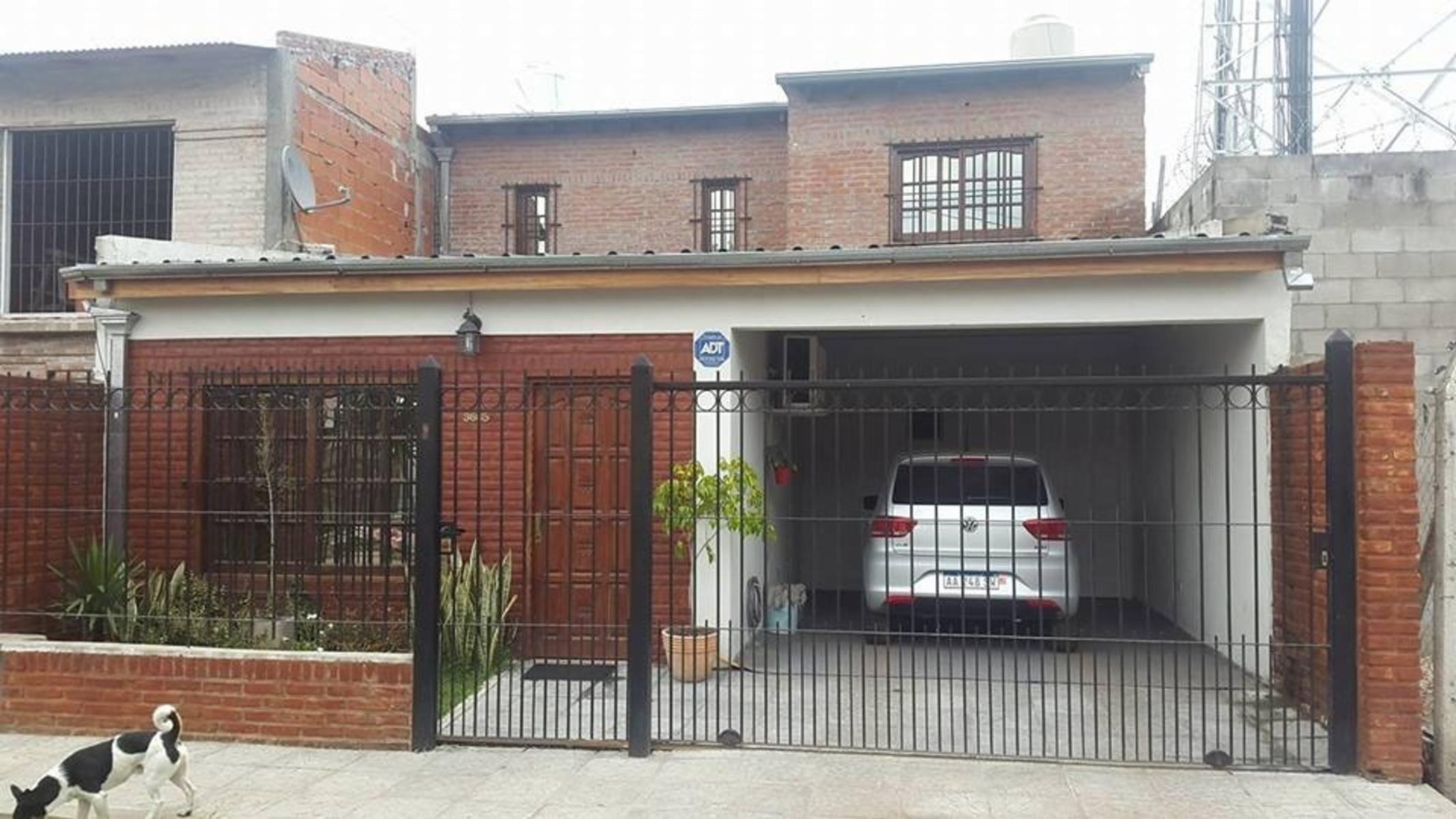 IMPECABLE PROPIEDAD-DOS PLANTAS 4 AMBIENTES — foto 14