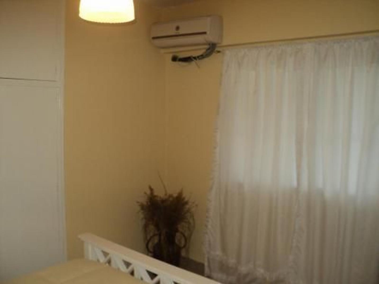 CASA IMPECABLE DOS PLANTAS/ 3 DORM-PROXIMA A RUTA 8.-ZONA DE QUINTAS — foto 4