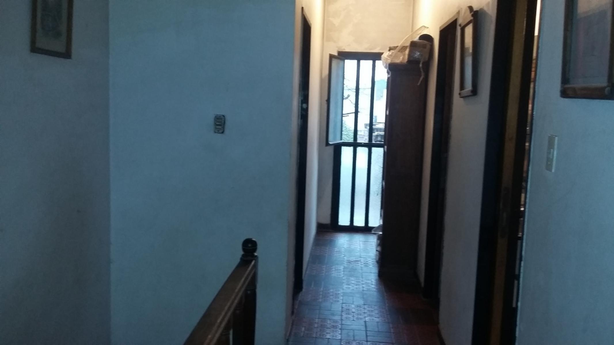 IMPORTANTE PROPIEDAD.DESTINO PROFESIONAL O COMERCIAL!!! — foto 11