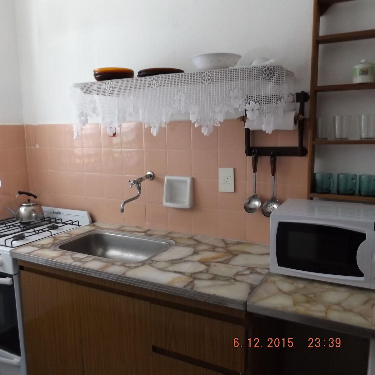 EDIFICIO CINCO DPTOS -APTO CREDITO BANCARIO-ZONA RESIDENCIAL-MAR DEL TUYU - 12