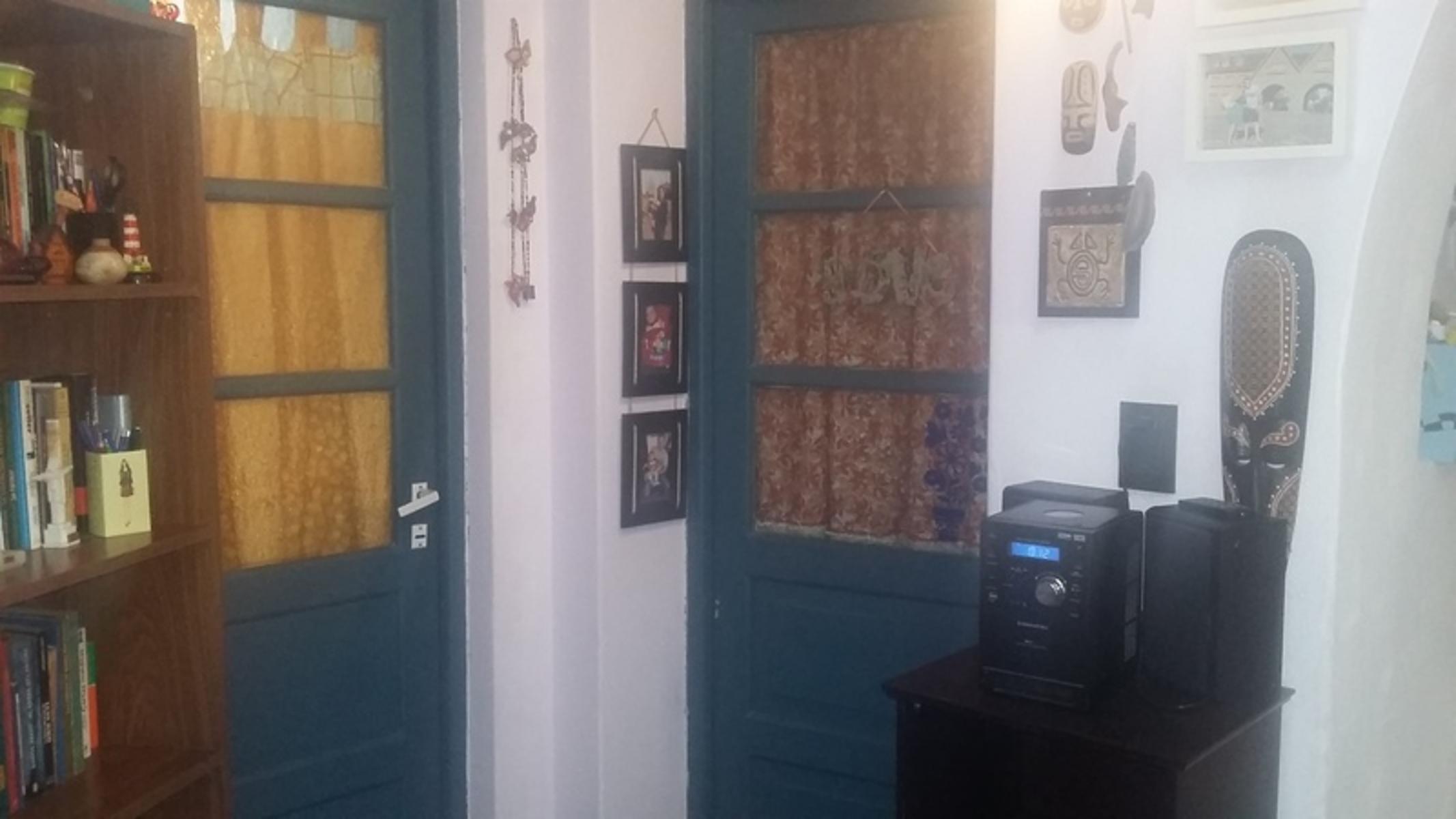 VENTA-CASA EN BARRIO CENTRICO-APTA DOS FAMILIAS O PROFESIONAL!!CONVERSABLE!!! — foto 8