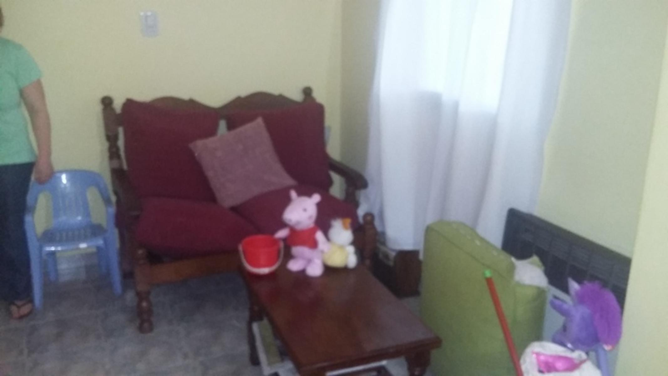 VENTA-CASA AMERICANA-TRES DORMITORIOS-GARAGE-FONDO-APTO CREDITO!!! — foto 3