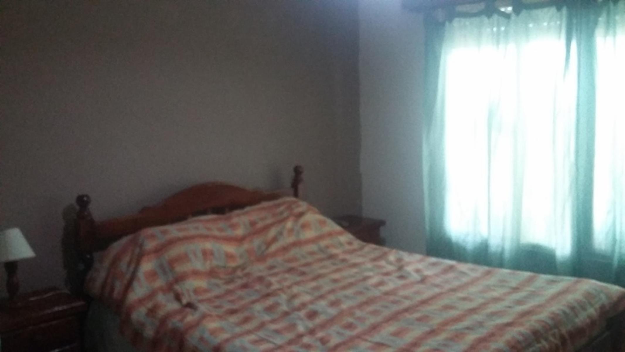 VENTA-CASA AMERICANA-TRES DORMITORIOS-GARAGE-FONDO-APTO CREDITO!!! — foto 7