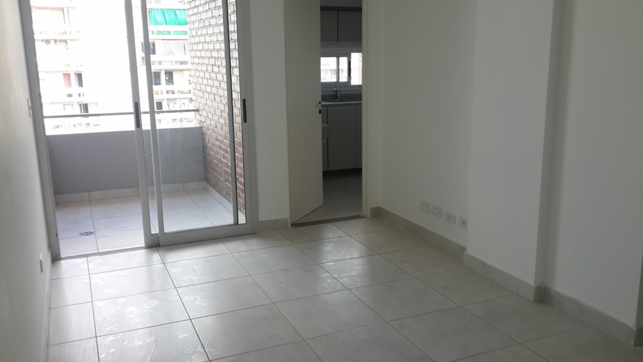 IDEAL INVERSIÓN - DEPTO DE 1 DORMITORIO EN GENERAL PAZ CON EXCELENTE RENTA - 2 BALCONES - COCINA SEPARADA - BAÑO ZONIFICADO - EDIFICIO CON COCHERAS, PILETA Y SUM. LIMA AL 700. IMPERDIBLE!!! — foto 2