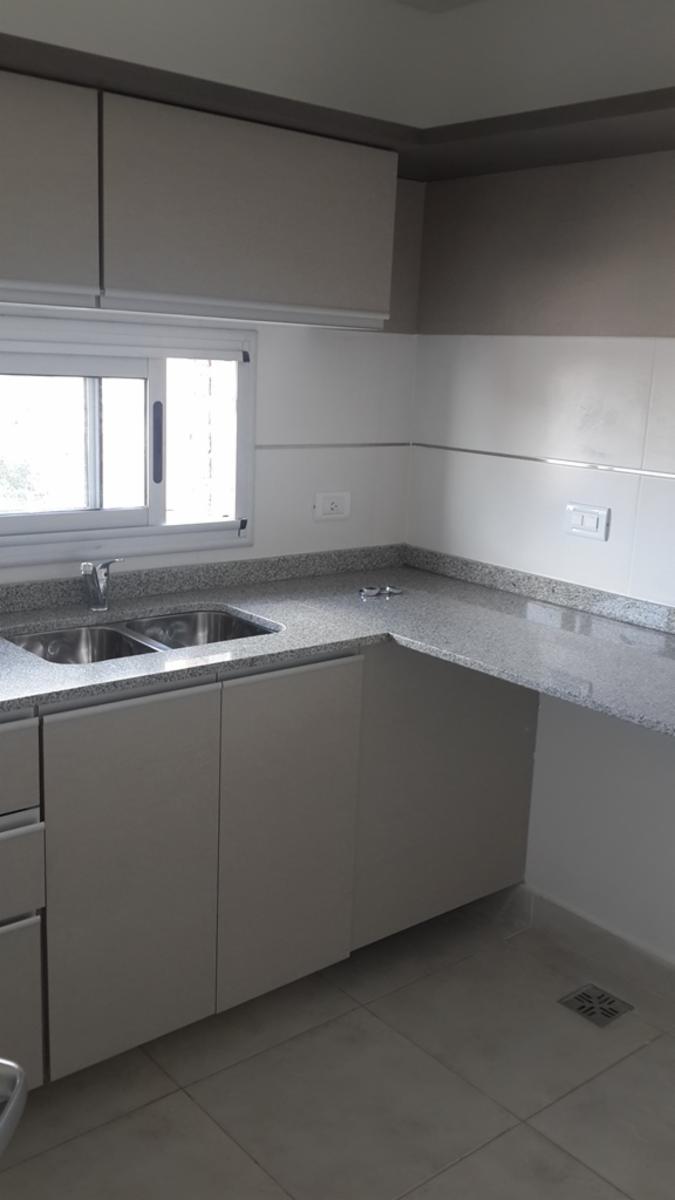 IDEAL INVERSIÓN - DEPTO DE 1 DORMITORIO EN GENERAL PAZ CON EXCELENTE RENTA - 2 BALCONES - COCINA SEPARADA - BAÑO ZONIFICADO - EDIFICIO CON COCHERAS, PILETA Y SUM. LIMA AL 700. IMPERDIBLE!!! — foto 3