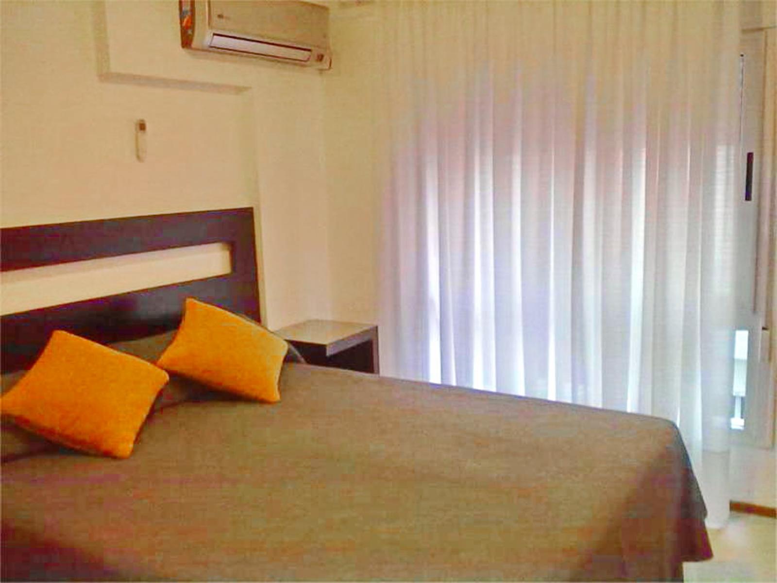 DEPARTAMENTO DE DOS DORMITORIOS EN ALQUILER TEMPORARIO - NUEVA CÓRDOBA, CATEGORÍA - 2 BAÑOS COMPLETOS - TERRAZA CON ASADOR — foto 13