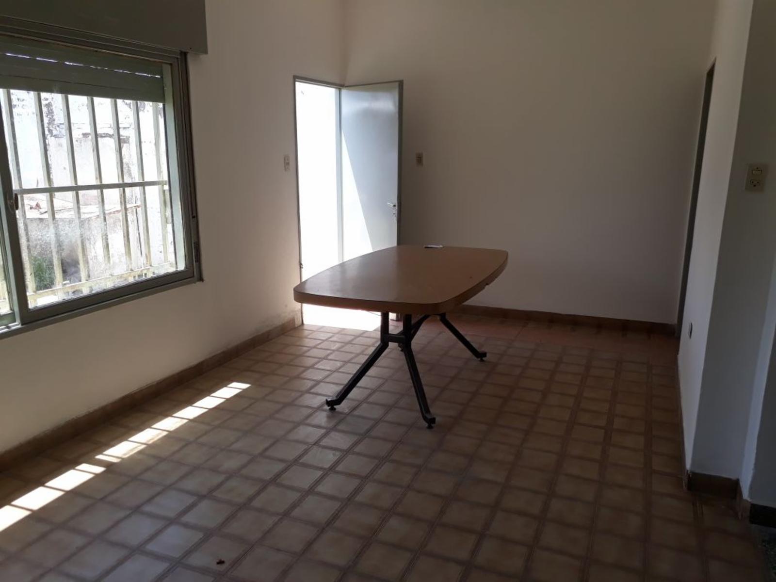EN VENTA, CASA DE 2 DORMITORIOS EN B° PATRICIOS 2da SECCIÓN... 100M2, COCINA COMEDOR, COCHERA AMPLIA Y PATIO... — foto 7