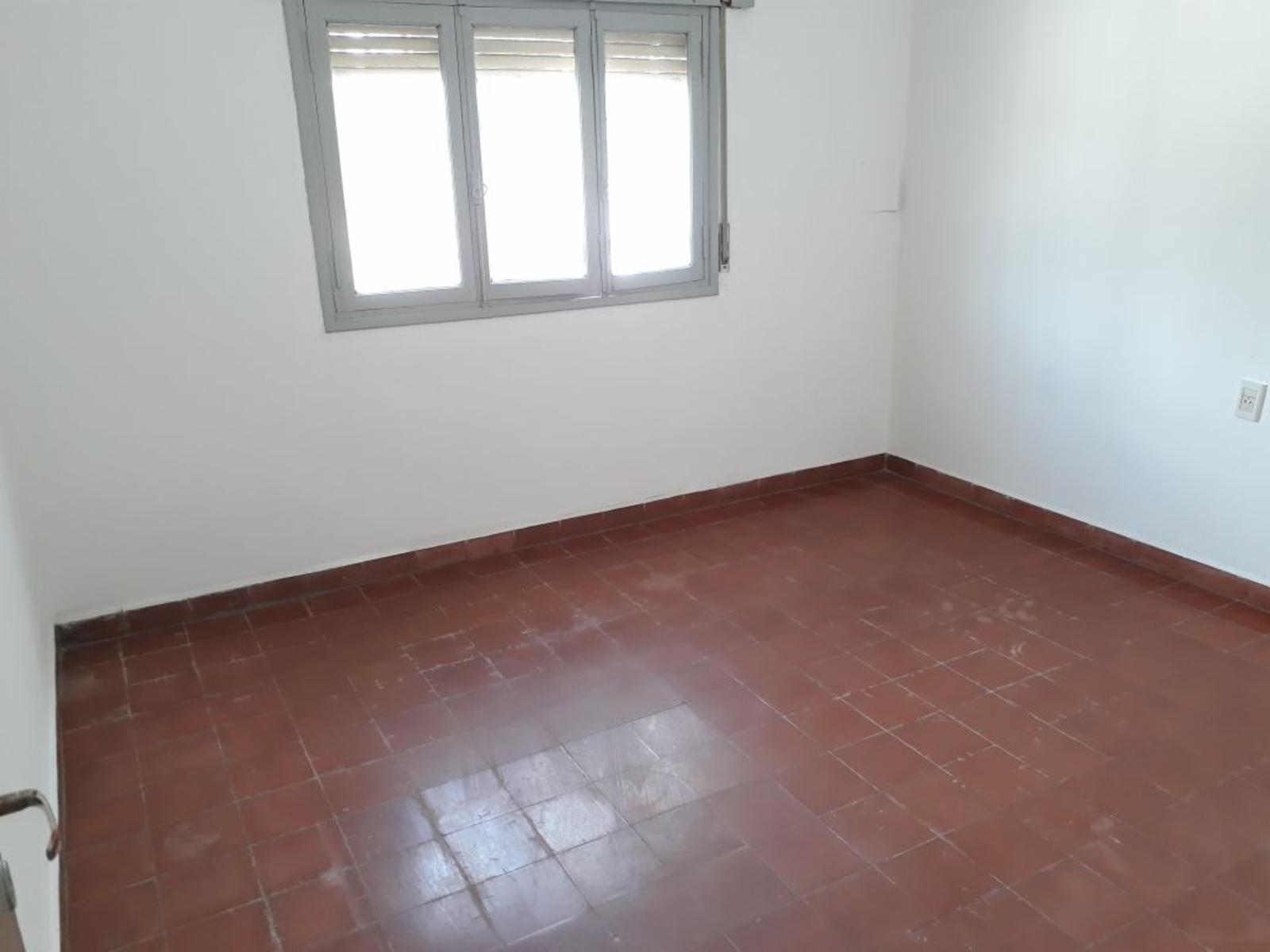 EN VENTA, CASA DE 2 DORMITORIOS EN B° PATRICIOS 2da SECCIÓN... 100M2, COCINA COMEDOR, COCHERA AMPLIA Y PATIO... — foto 9