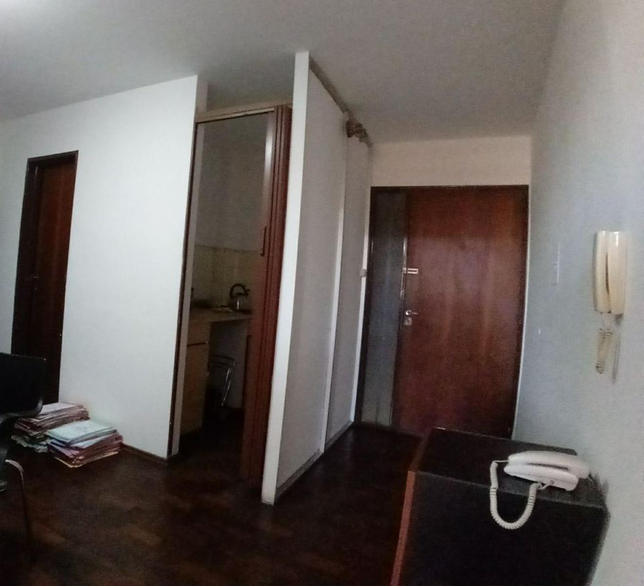 EN VENTA - OFICINA FRENTE A TRIBUNALES I - ARTURO M BAS ESQUINA D. QUIROZ - 35M2 - CON RENTA — foto 6