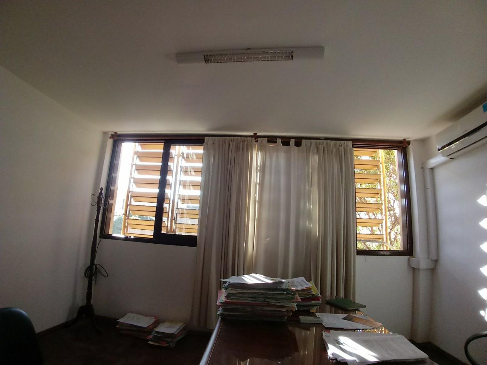 EN VENTA - OFICINA FRENTE A TRIBUNALES I - ARTURO M BAS ESQUINA D. QUIROZ - 35M2 - CON RENTA — foto 8