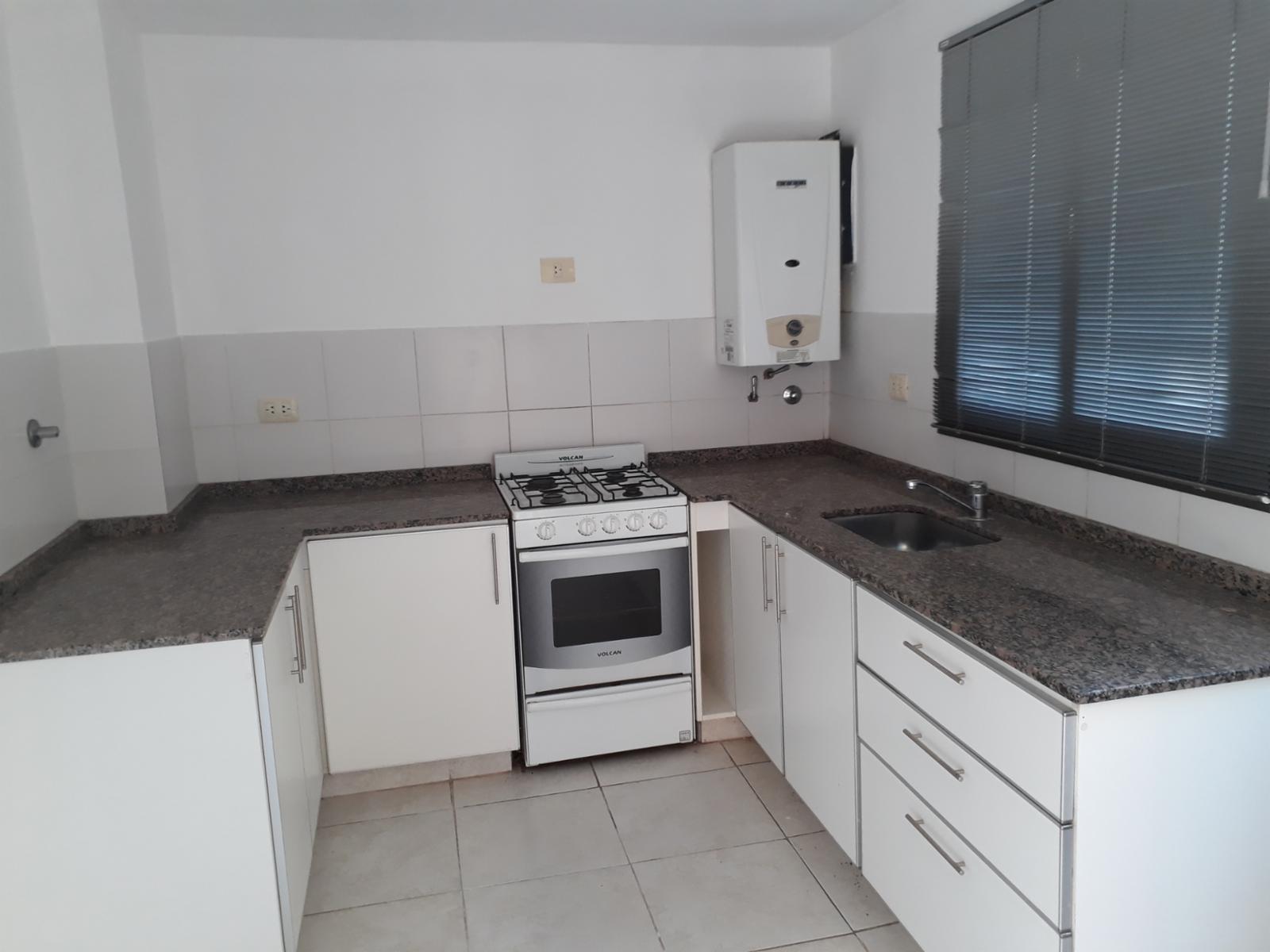 Dupex 2 Dorm. + Venta + Villa Rivera Indarte + Poca Antigüedad + Escritura — foto 3