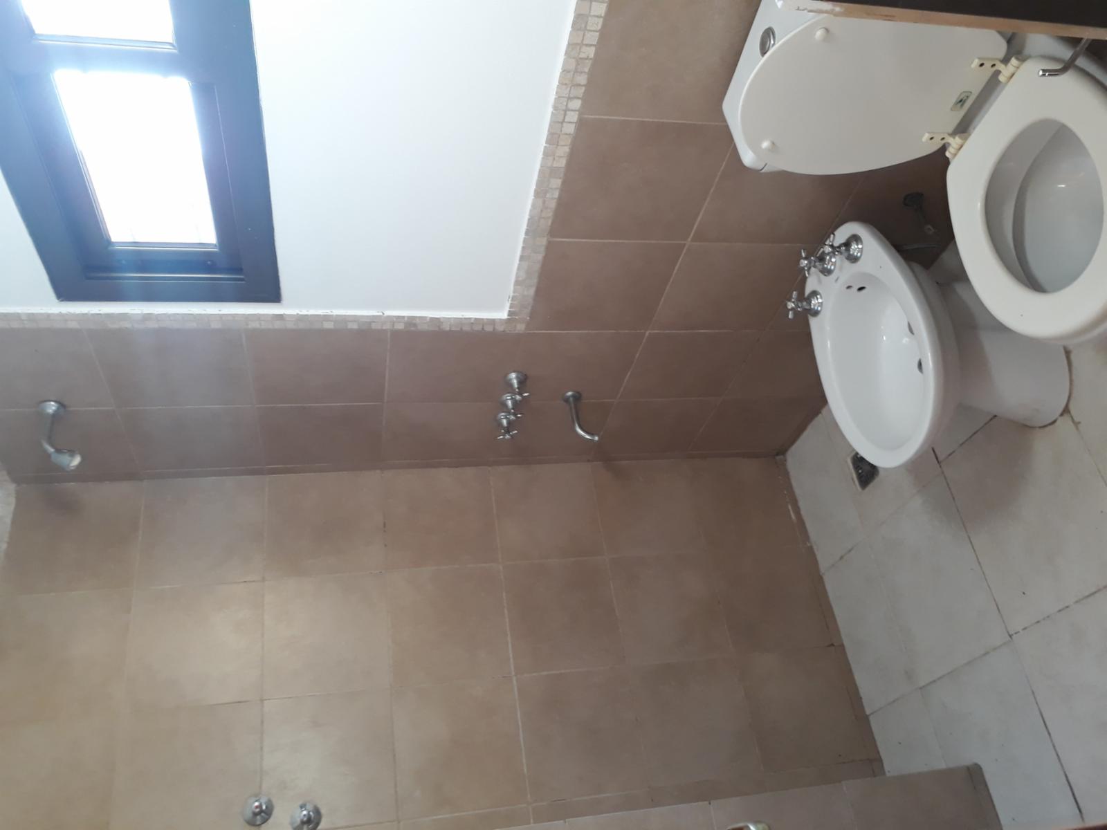 Dupex 2 Dorm. + Venta + Villa Rivera Indarte + Poca Antigüedad + Escritura — foto 13