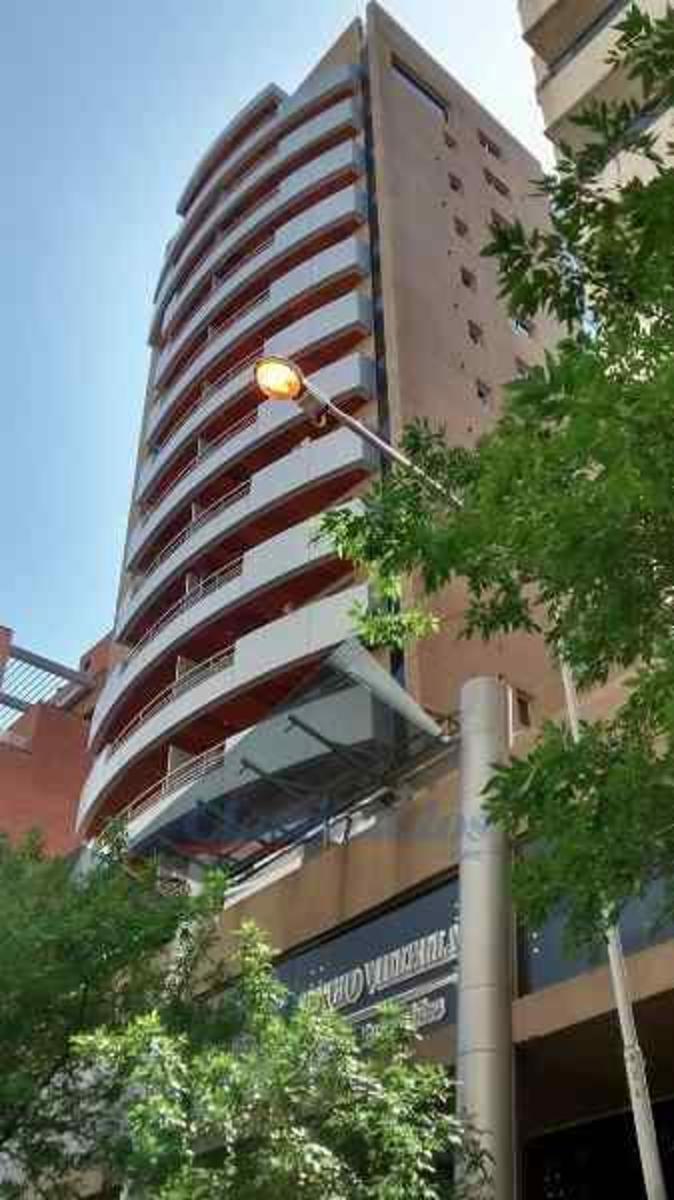 EXCELENTE DEPARTAMENTO DE 2 DORMITORIOS EN VENTA + NUEVA CÓRDOBA + INMEJORABLE UBICACIÓN... — foto 10