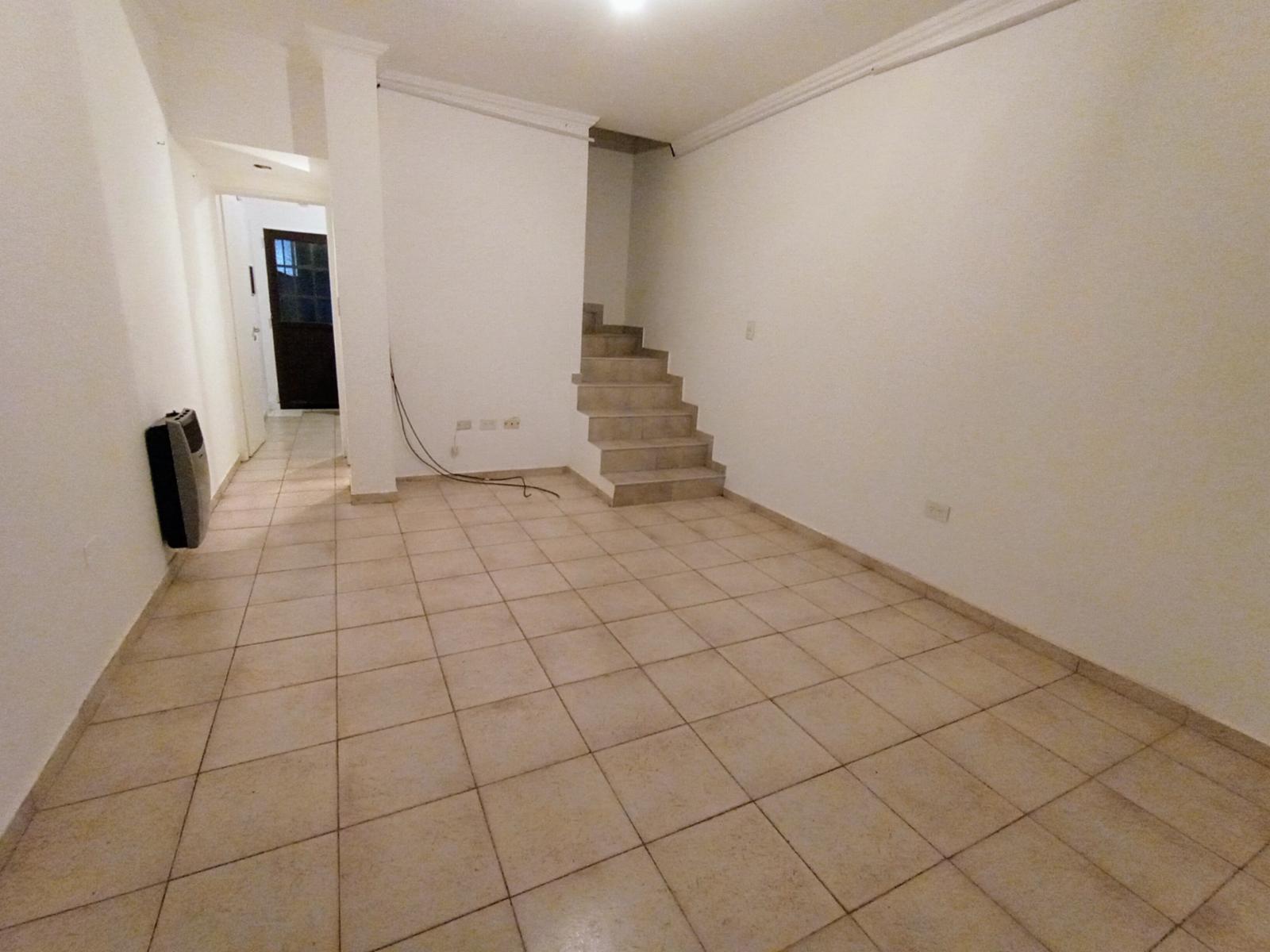 RAMOS MEJIA - Alquiler duplex 3 ambientes con cochera — foto 9