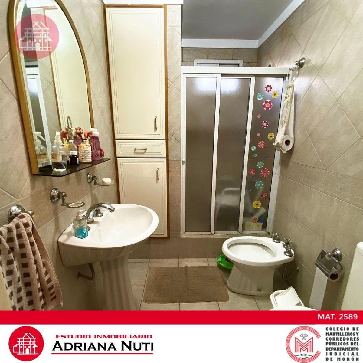 Casa estilo americano en Villa Luzuriaga — foto 10