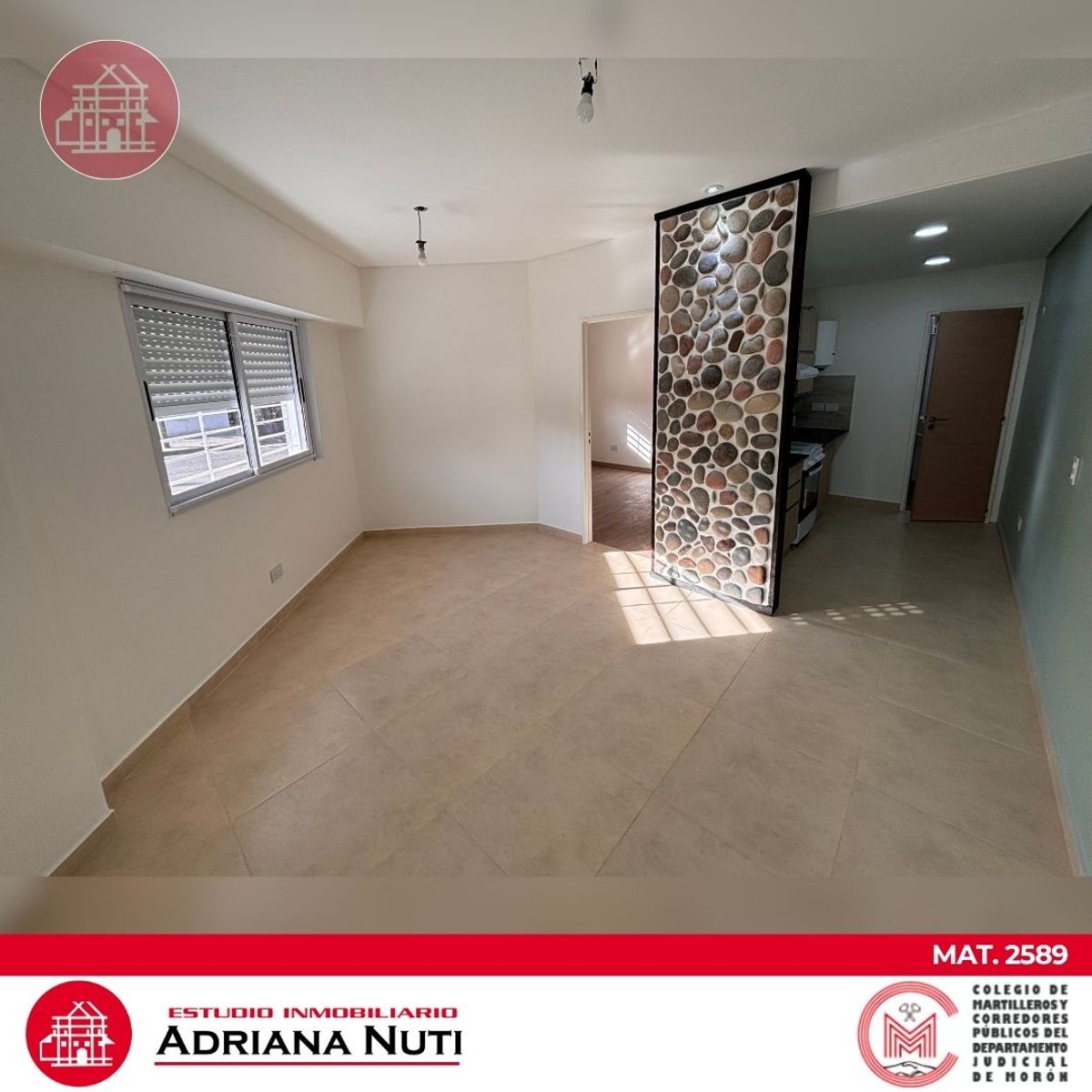 Departamento de dos ambientes en planta baja - 1
