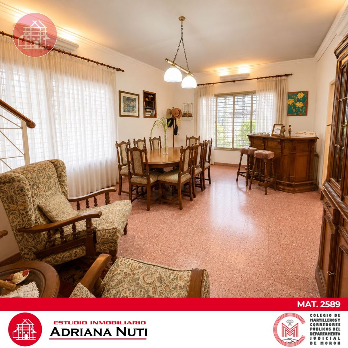 CHALET 3 AMBIENTES CON COCHERA - 6