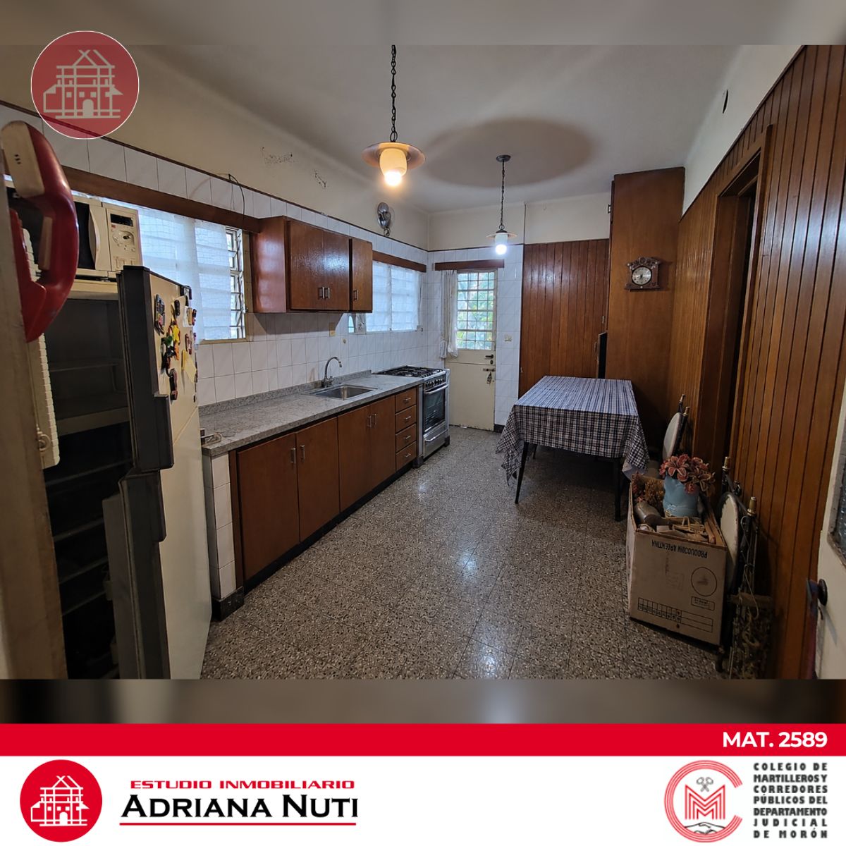 HAEDO SUR | CASA 3 AMBIENTES CON COCHERA Y AMPLÍSIMO PARQUE - 8