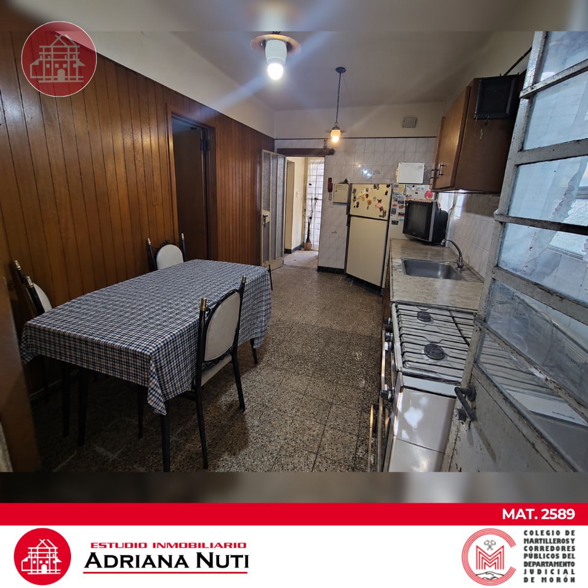 HAEDO SUR | CASA 3 AMBIENTES CON COCHERA Y AMPLÍSIMO PARQUE - 9