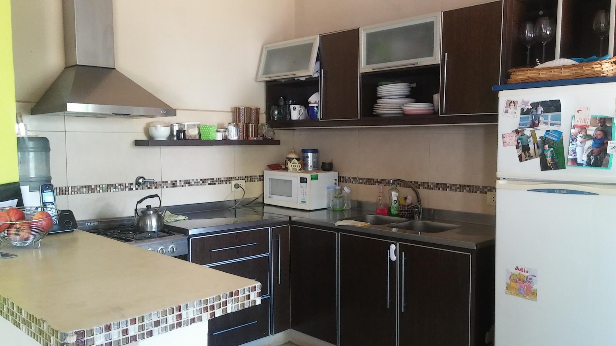 SE VENDE CASA CON TERRENO Y GARAGE EN QUILMES OESTE — foto 5