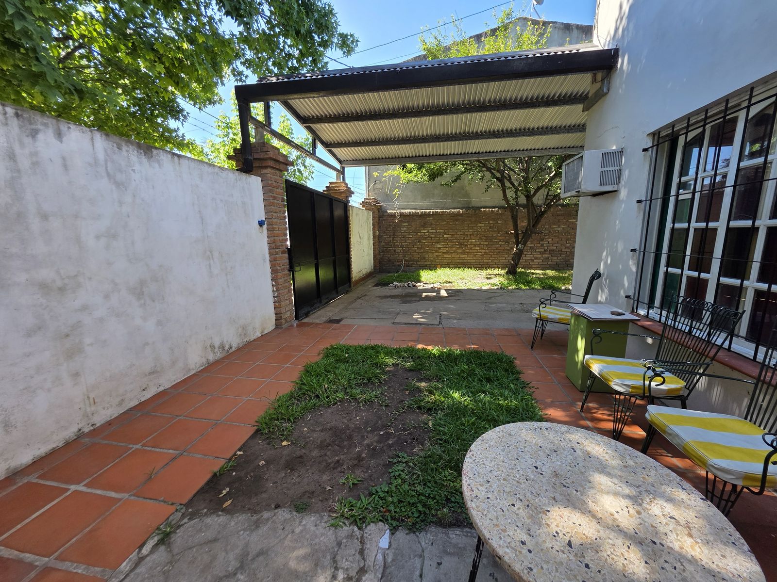 Vendo Casa con amplio patio en Concepción del Uruguay, Entre Ríos — foto 4